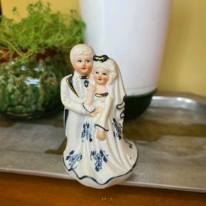 Vintage Bride Groom Cake Topper